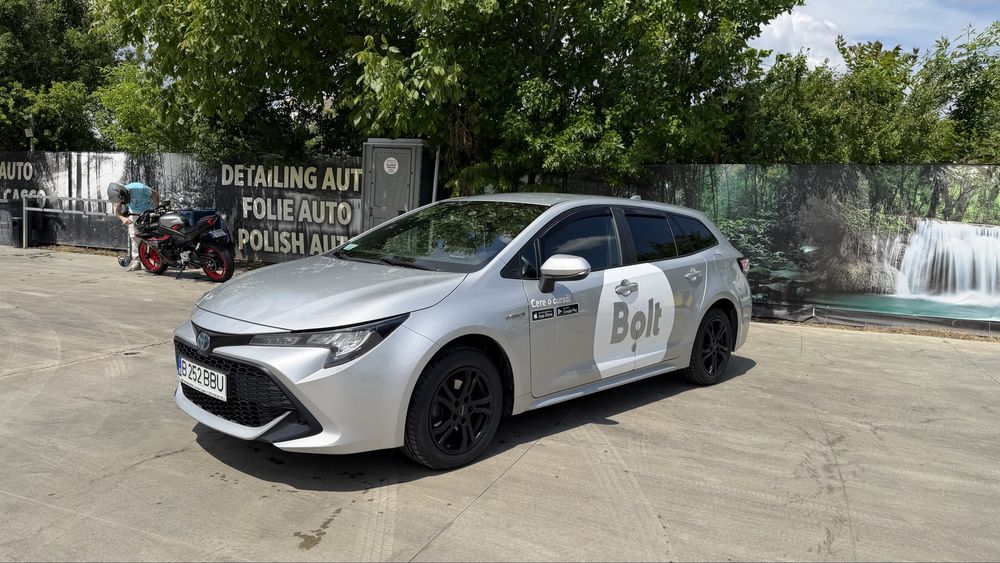 Toyota Corolla GPL PREMIUM(garantie noiembrie 2027)