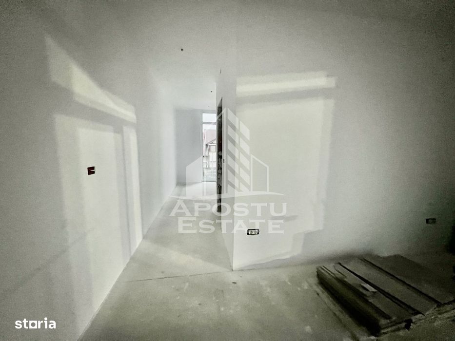 DE VANZARE Apartament doua camere cu gradina 55mp