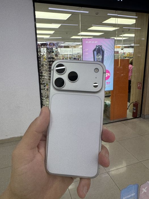 Продам iphone 17 pro max