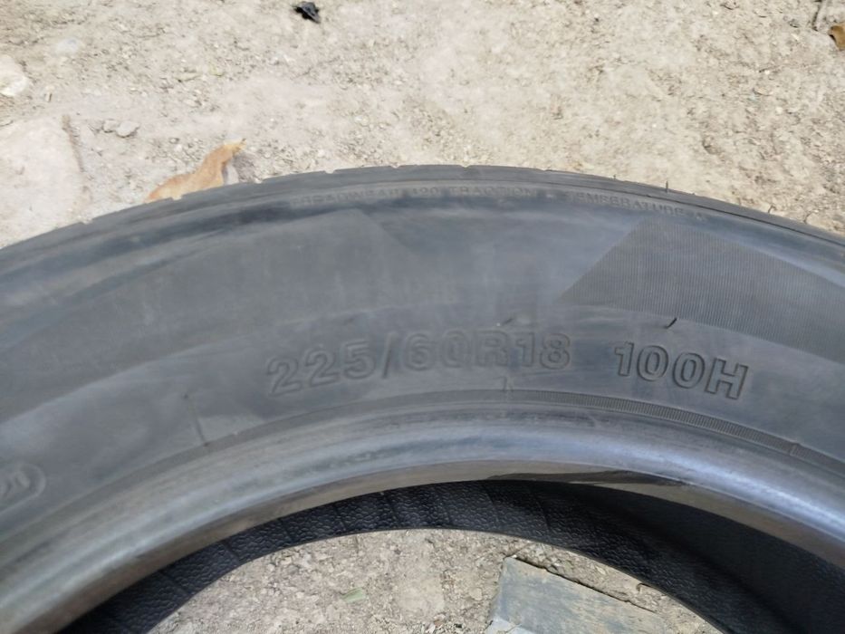 225/60/18 balon 1 dona