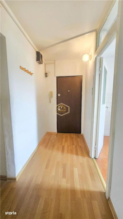 Micro 16 | Apartament cu 4 camere decomandat si 2 balcoane
