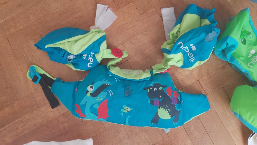 Ръкави за плуване decathlon с част за гърдите