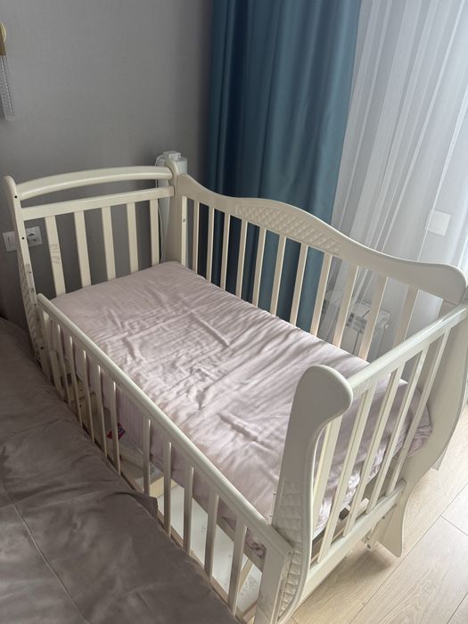 Десткая кроватка