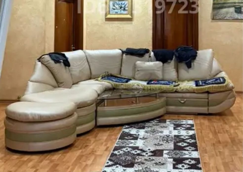 Продам Диван Большой