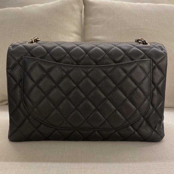 Geantă Chanel din Piele Neagră, Poseta Chanel din Piele Granulată