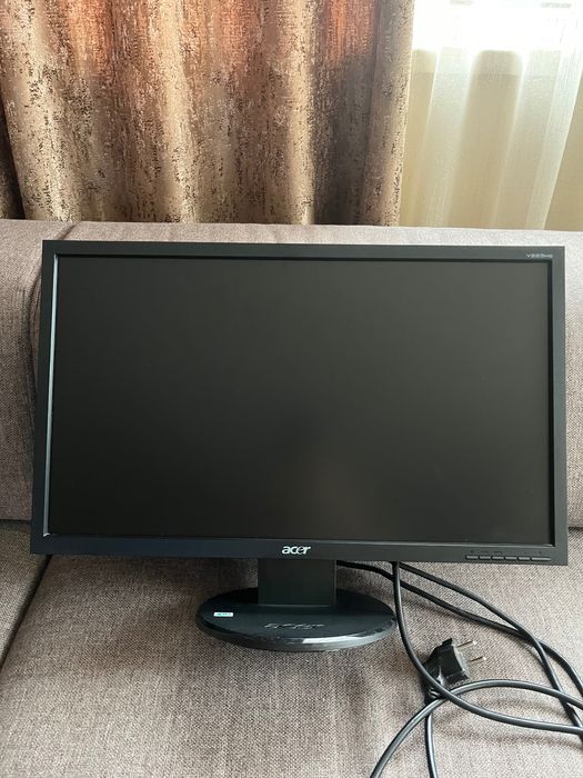 Монитор Acer v223HQ (21,5)