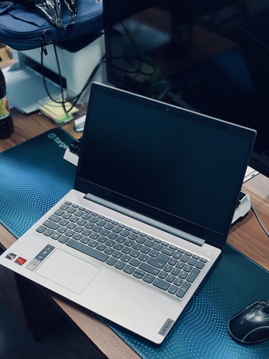 Lenova iadepad3.  Ленова