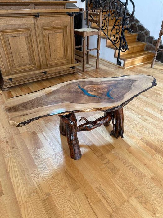 Bancă din lemn masiv cu masuta integrata, ideala pentru terasa/grădina