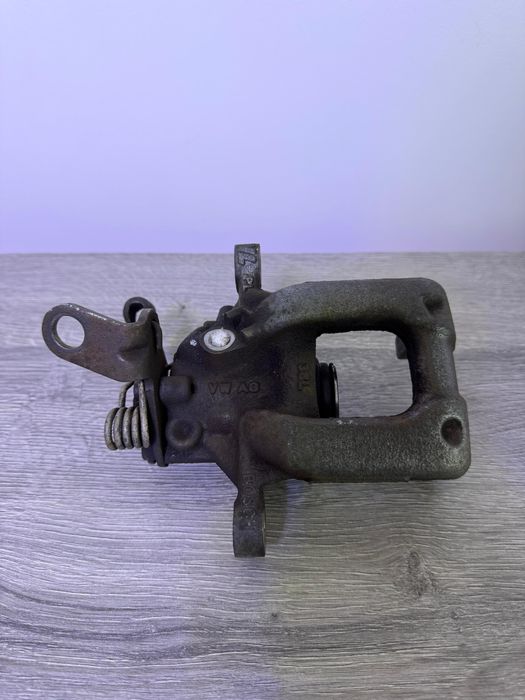 Etrier stanga spate - Golf 6,5, octavia, leon