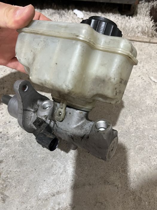 Хидравлична помпа Шкода Октавия