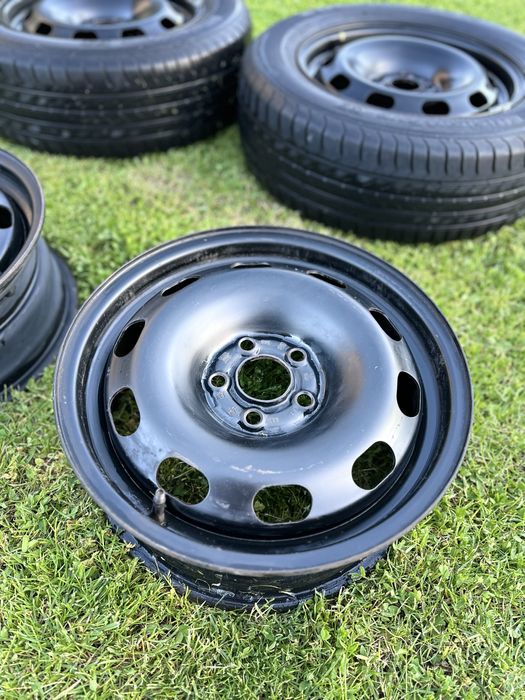 Jante Tabla Originale VW R15 5x112 Stare buna conform fotografiilor Bonus 2 Cauciucuri 195/65 R15 Goodyear Skoda Volkswagen Audi