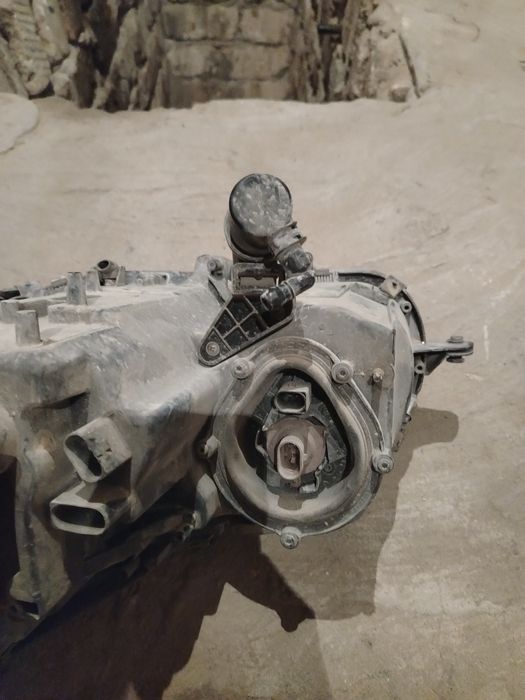 Мерседес 211 фар