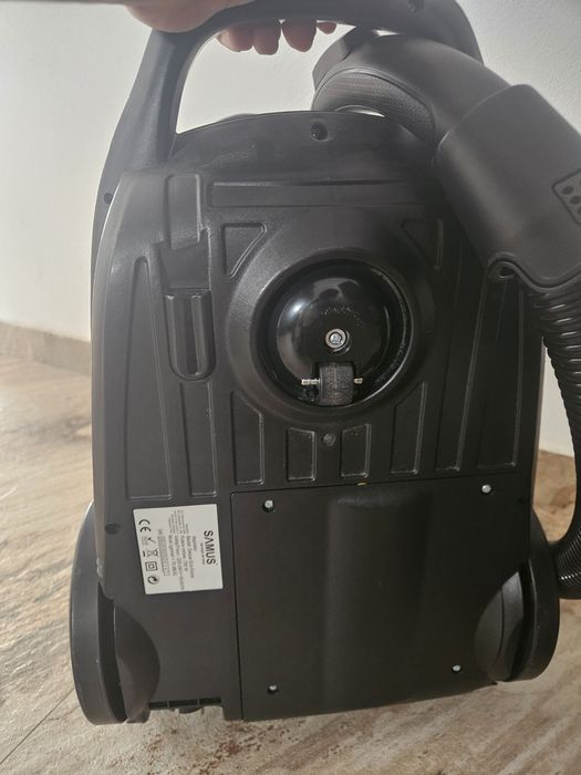 Aspirator cu sac Samus Deluxe Eco-Force, 700W, silentios, stare excelenta