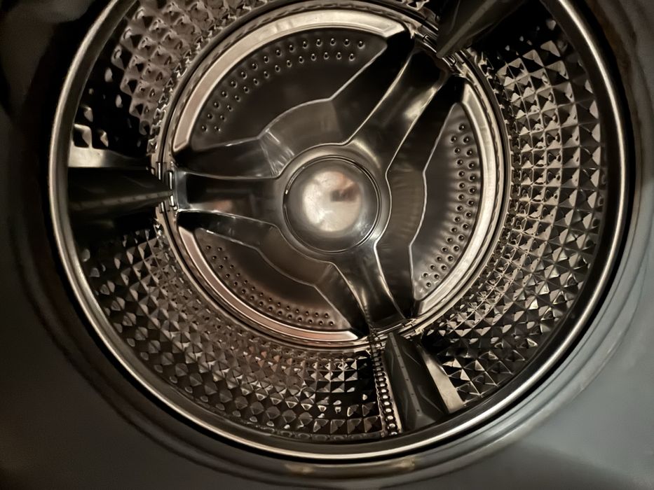 Продается стиральная машина автомат.