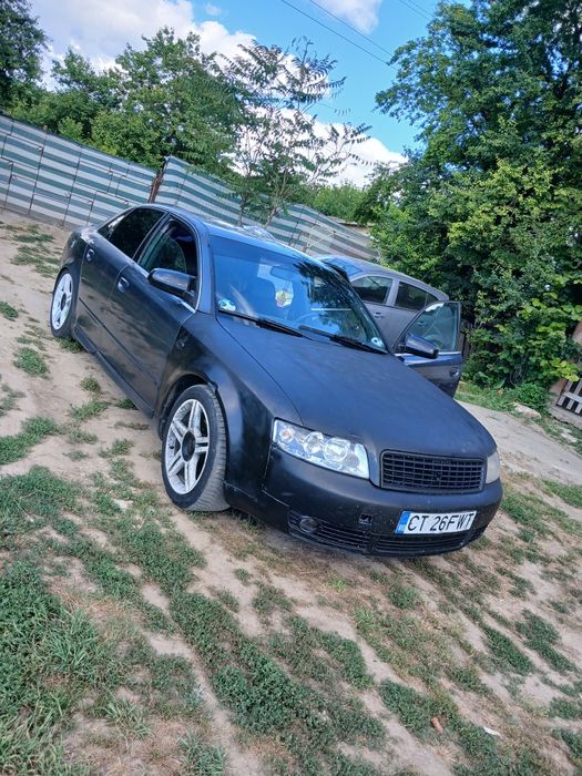 Vând audi a4 b6 215cp