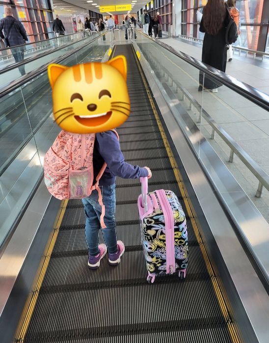 Чемодан детский НОВЫЙ