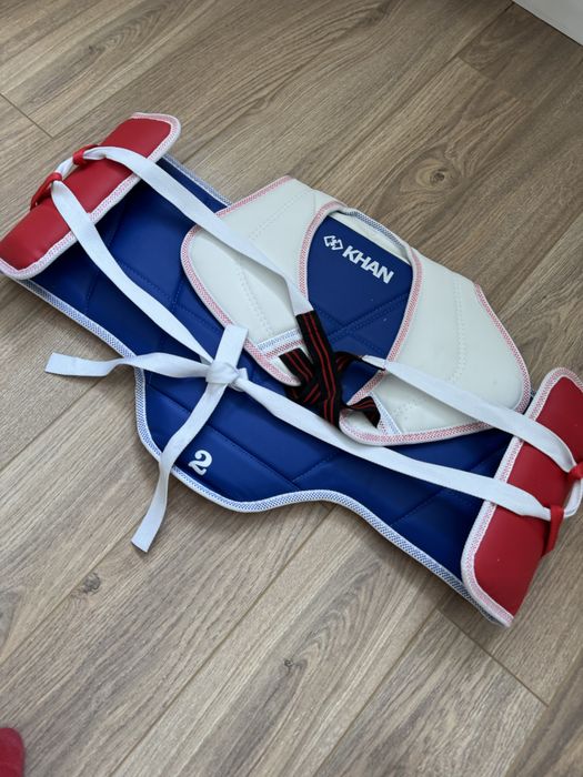 Продам набор защиты для тэквандо