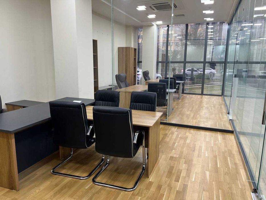 Сдаётся помещение, метро Айбек, офис Huawei, 225м²