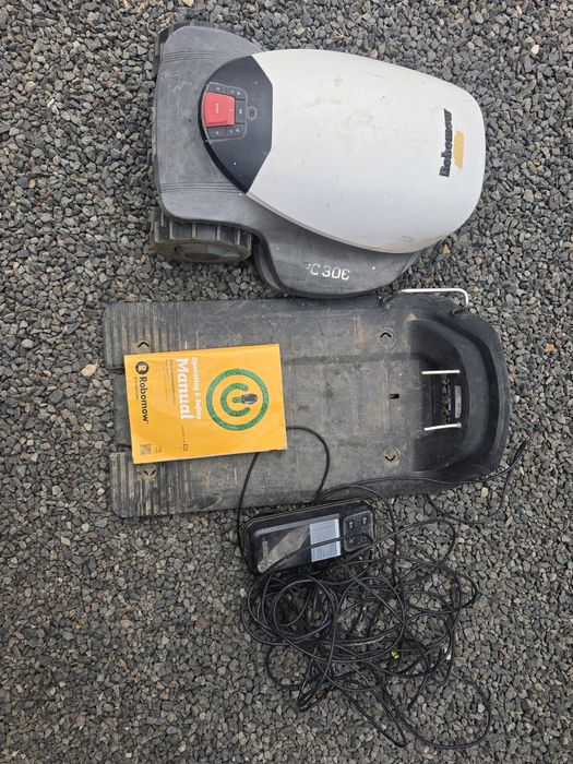Robot de tuns gazon Robomow RC306