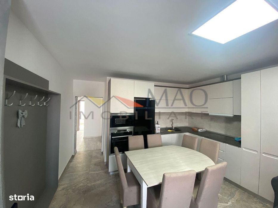 Semicentral - Vanzare casa - Str. Caraiman
