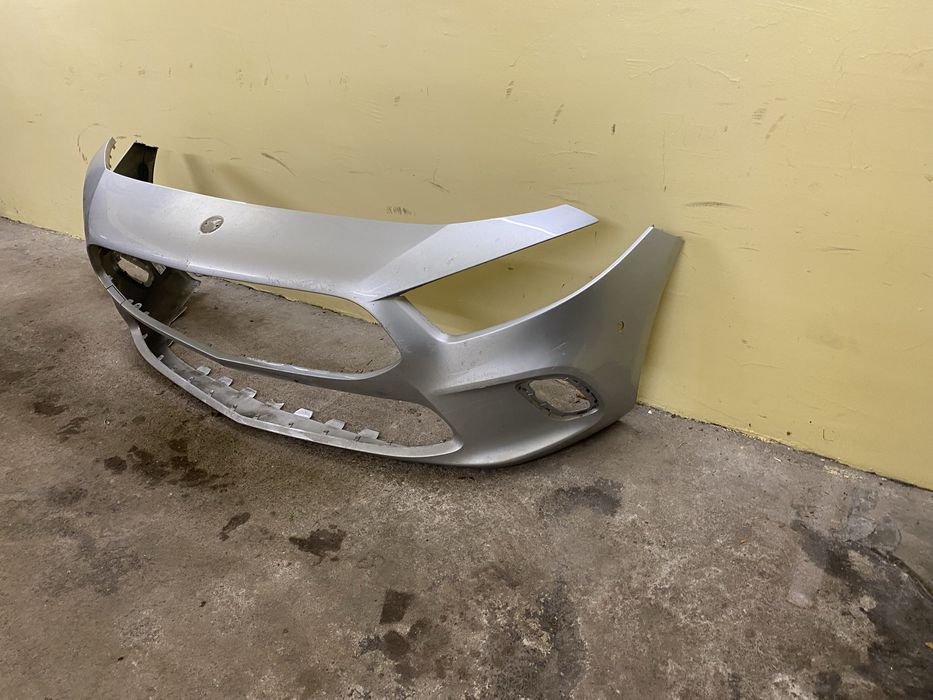 Броня предна за мерцедес А класа 2019г