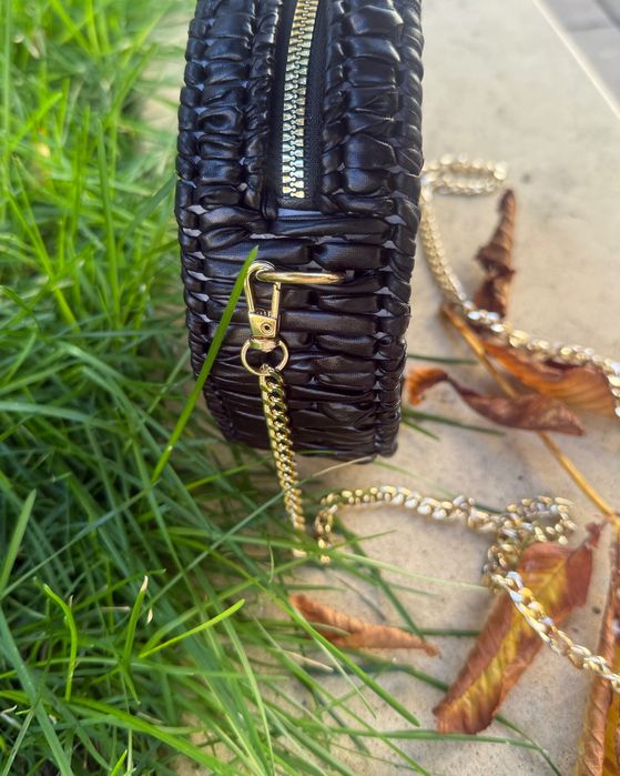 Уникална хендмейд чанта - КОЖЕНА прежда