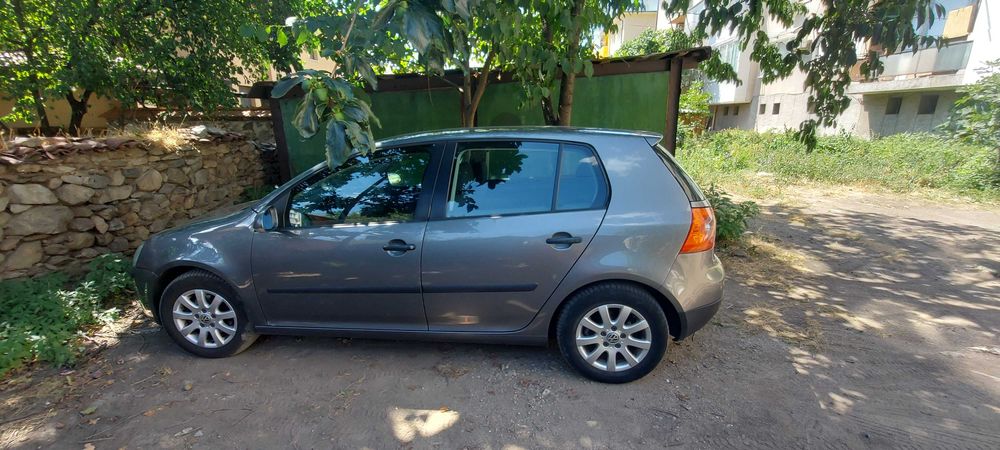 Продавам Golf 5, 1.9 TDI, 105 к.с.