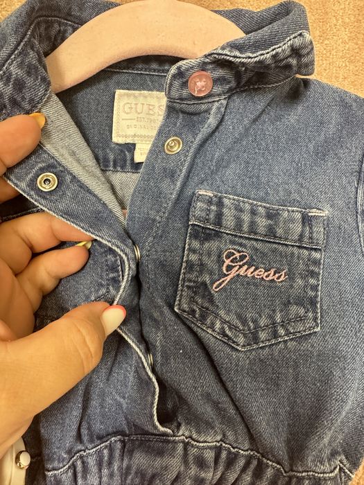 Детска рокля Guess 18м