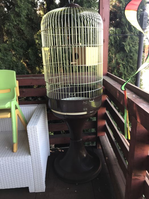 Colivie papagali cu stativ