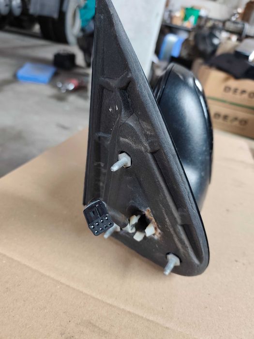 Ляво огледало и Ляв прозорец за ШЕВРОЛЕТ АВАЛАНЧ