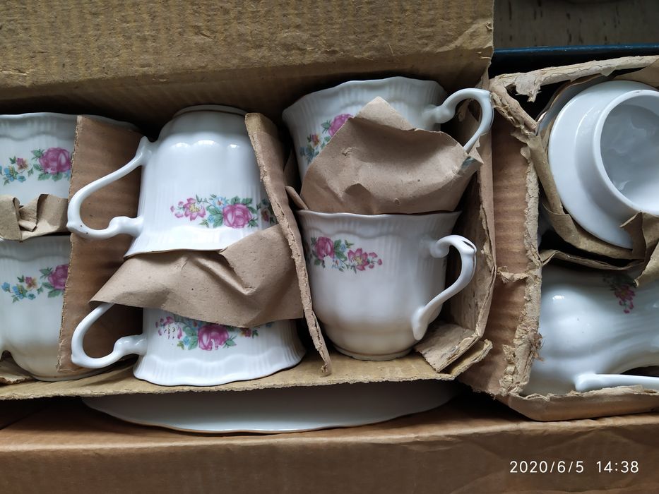 Продам новый набор посуды