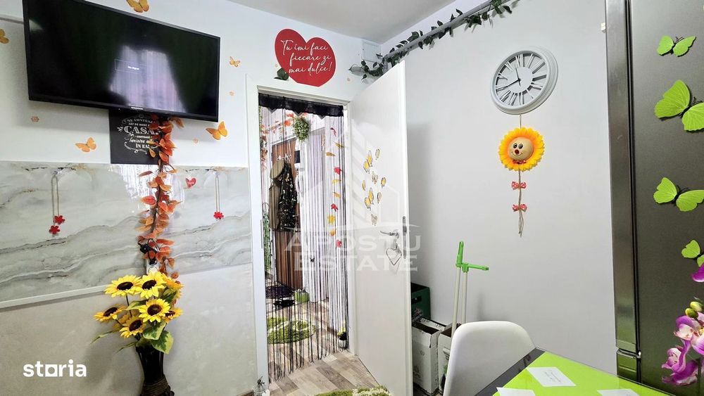 Apartament cu 2 camere de vanzare, decomandat, renovat, Girocului