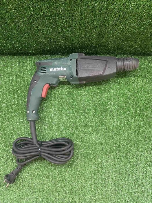 Перфоратор на Metabo KHE 2444