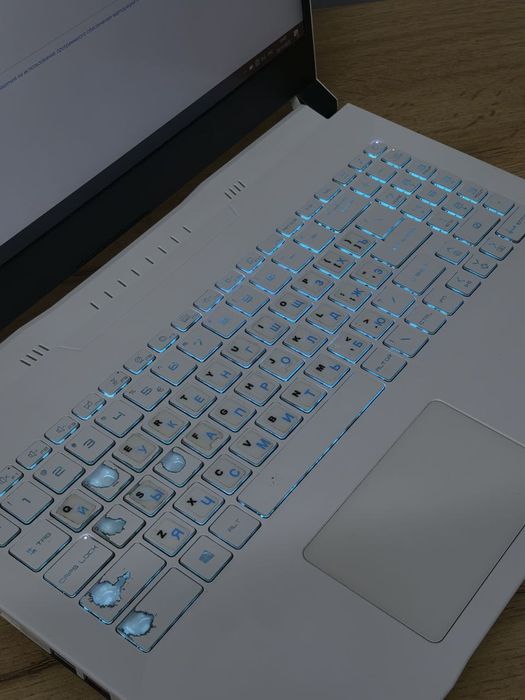 Мощный ноутбук MSI I7 11800h/rtx 3050TI 4g  /ssd 512/озу8 ddr4/экра 15