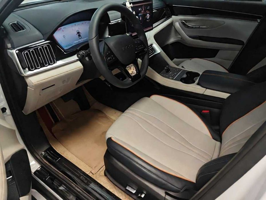 BYD Song Plus 150KM Flagship / AWD