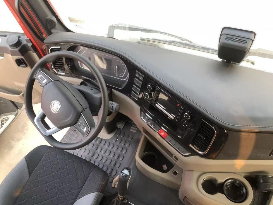 Янги SHACMAN тягач M3000S буюртма асосида