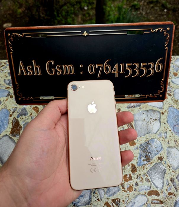 Iphone 8 Gold, baterie 100% , pret fix !