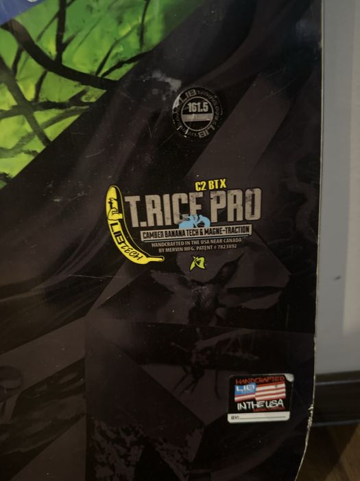 Продам сноуборд