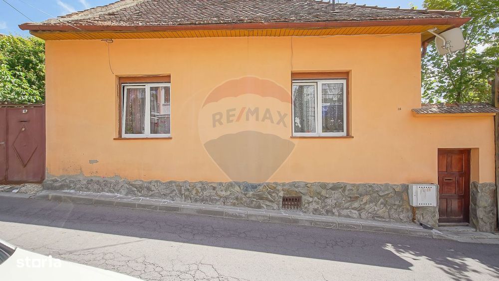 Casă individuală de vânzare pe str. Cloșca din Brașov | Centru istoric