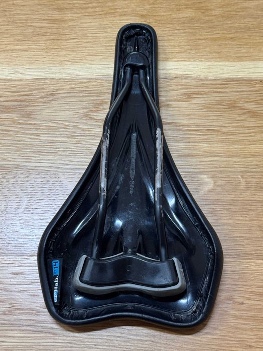 Ергономична про седалка SQlab 612-14 за МТБ/шосейни велосипеди