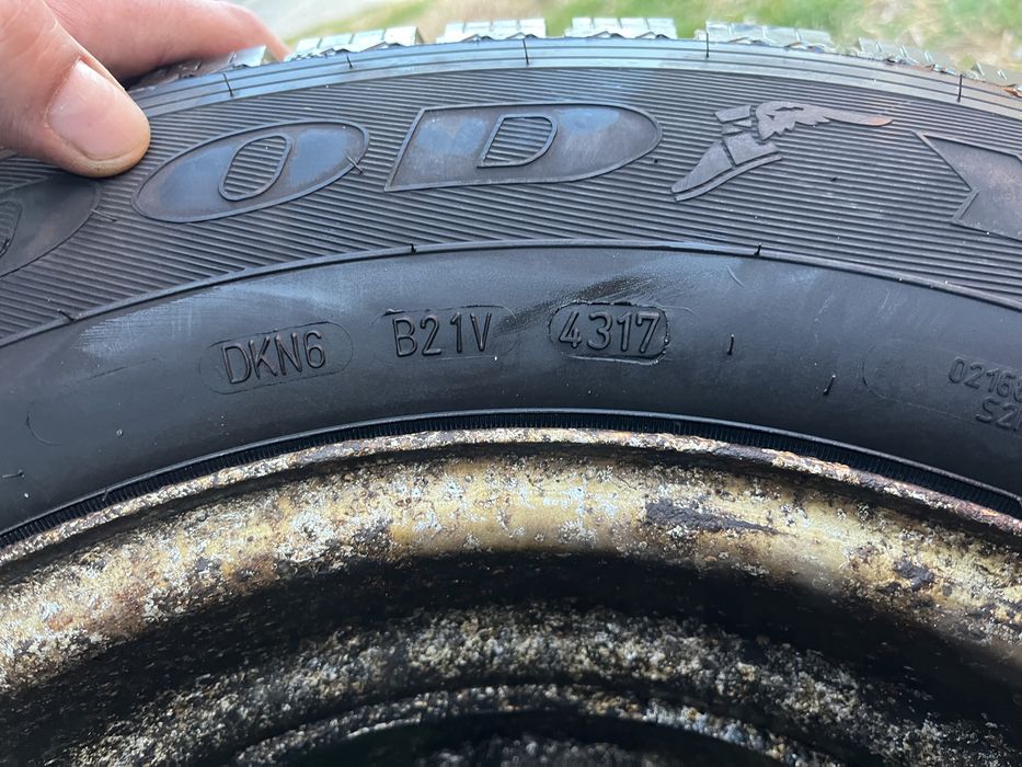 Джанти с гуми Iveco daily 16