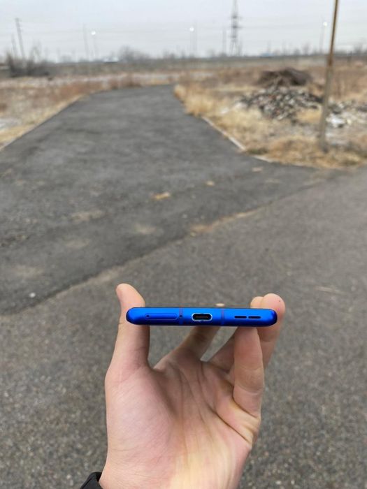 OnePlus 8 pro Продам или Обмен