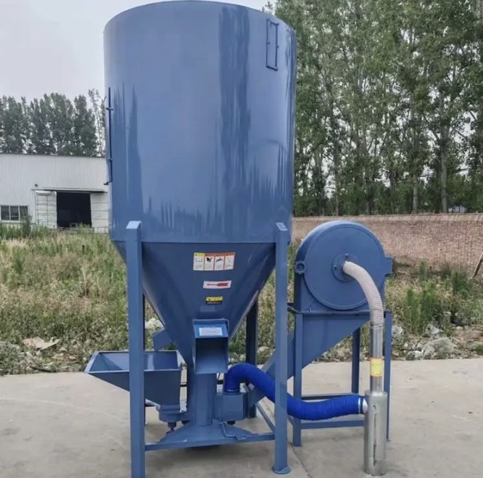 Зернодробилка со смесителем