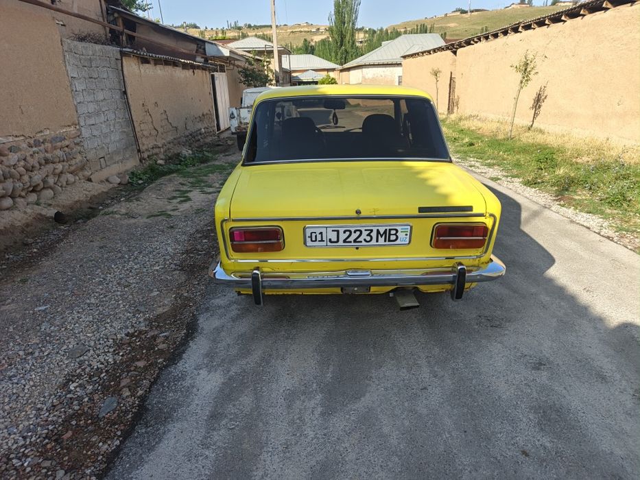 Vaz 2103 matori hadavoyi karobkasi zoʻr matori moy yemidi