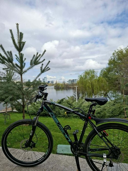 Vând bicicletă Mountain Bike Devron Riddle