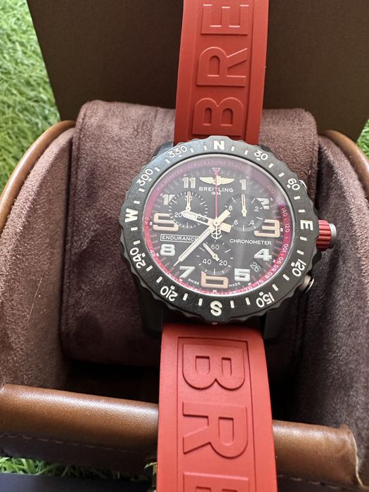 Часовниk Breitling Endurance pro 45 mm