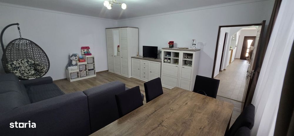 Casă Familială | Gata de mutare | Centrală pe gaz | Velența Oradea
