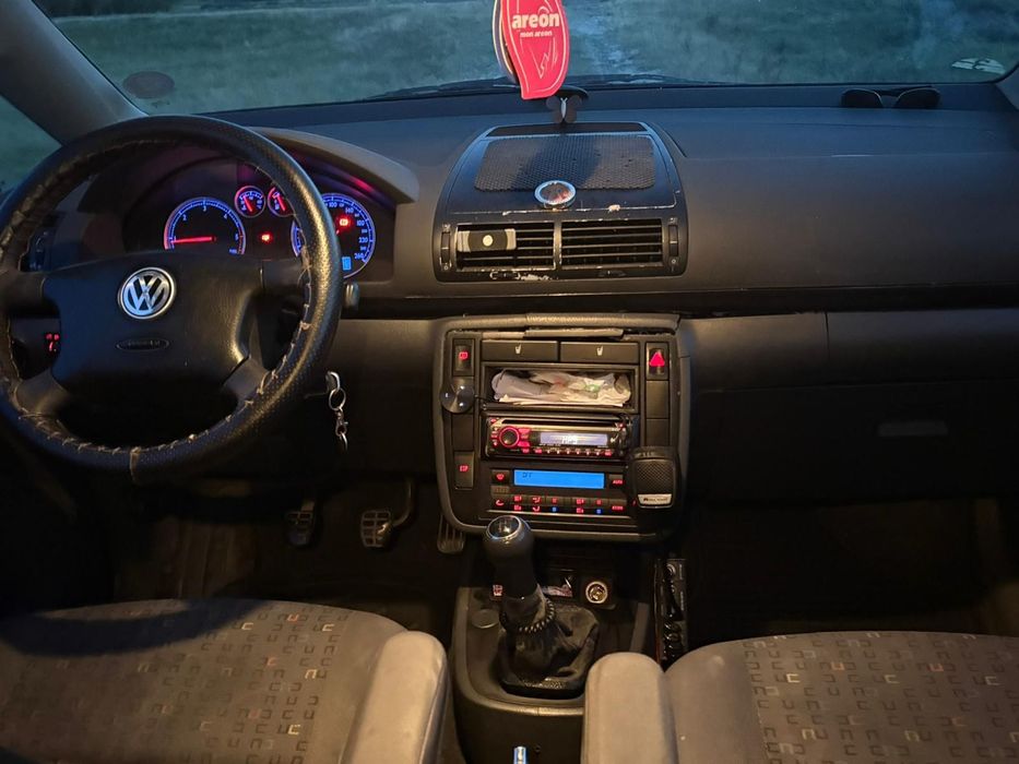 VW Saran / 1.9 tdi / Proprietar / 7 locuri