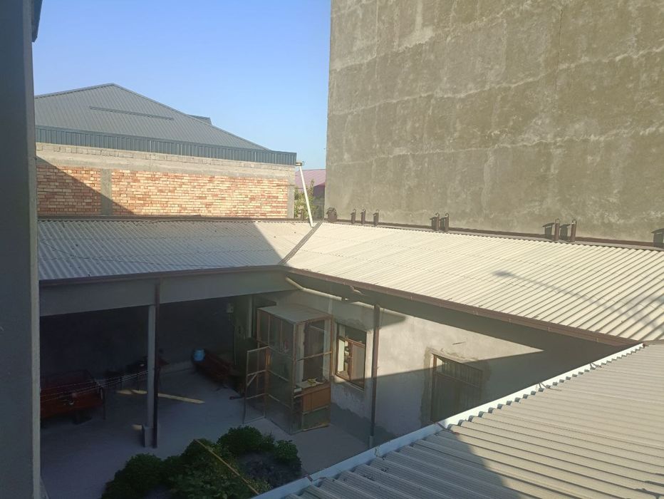 Угловой Участок под бизнес у дороги. Ko'chani ustida biznesga uglavoy.