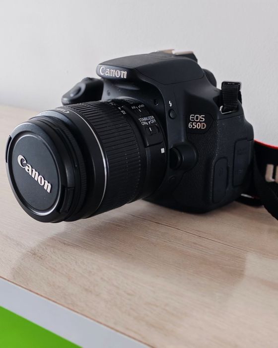 Canon EOS 650 D фотоаппарат